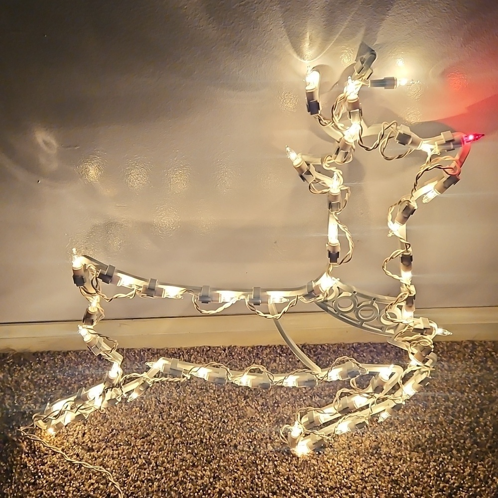 Lighted Rudolph Decoration - Picture 5 of 7